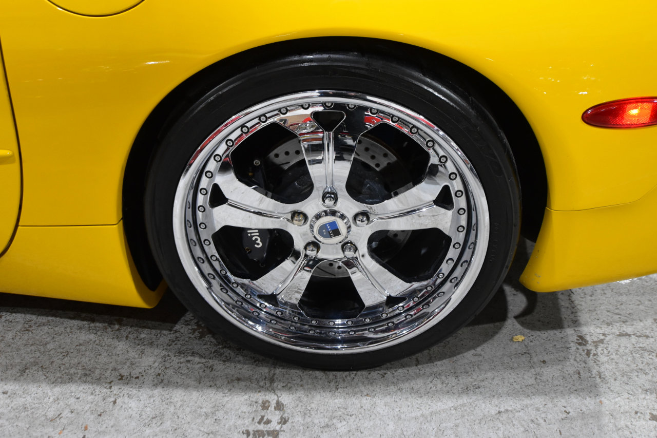 Used 2003 Chevrolet Corvette Convertible w/ Preferred Equipment Group1 image 65