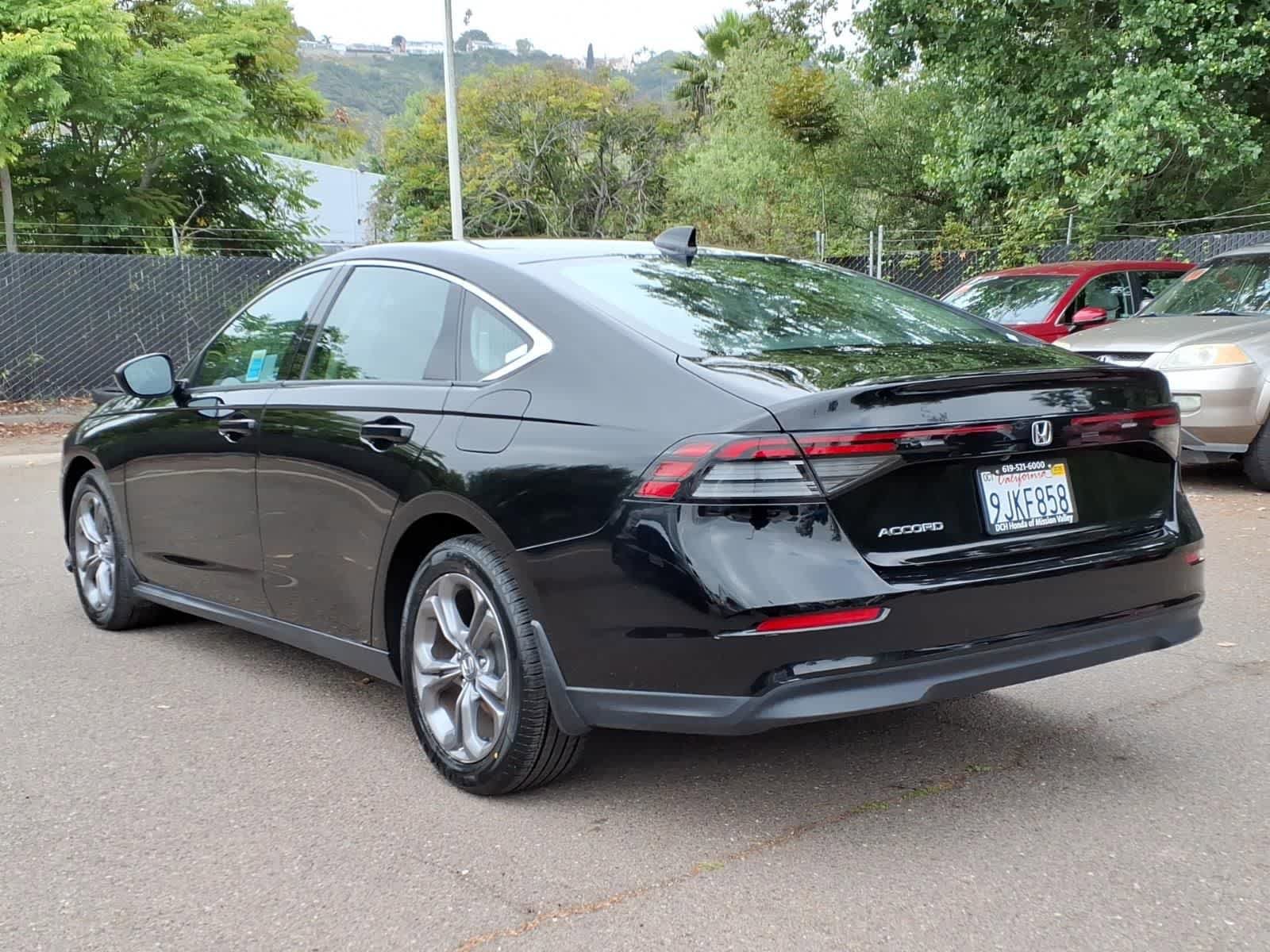 Used 2024 Honda Accord EX image 3
