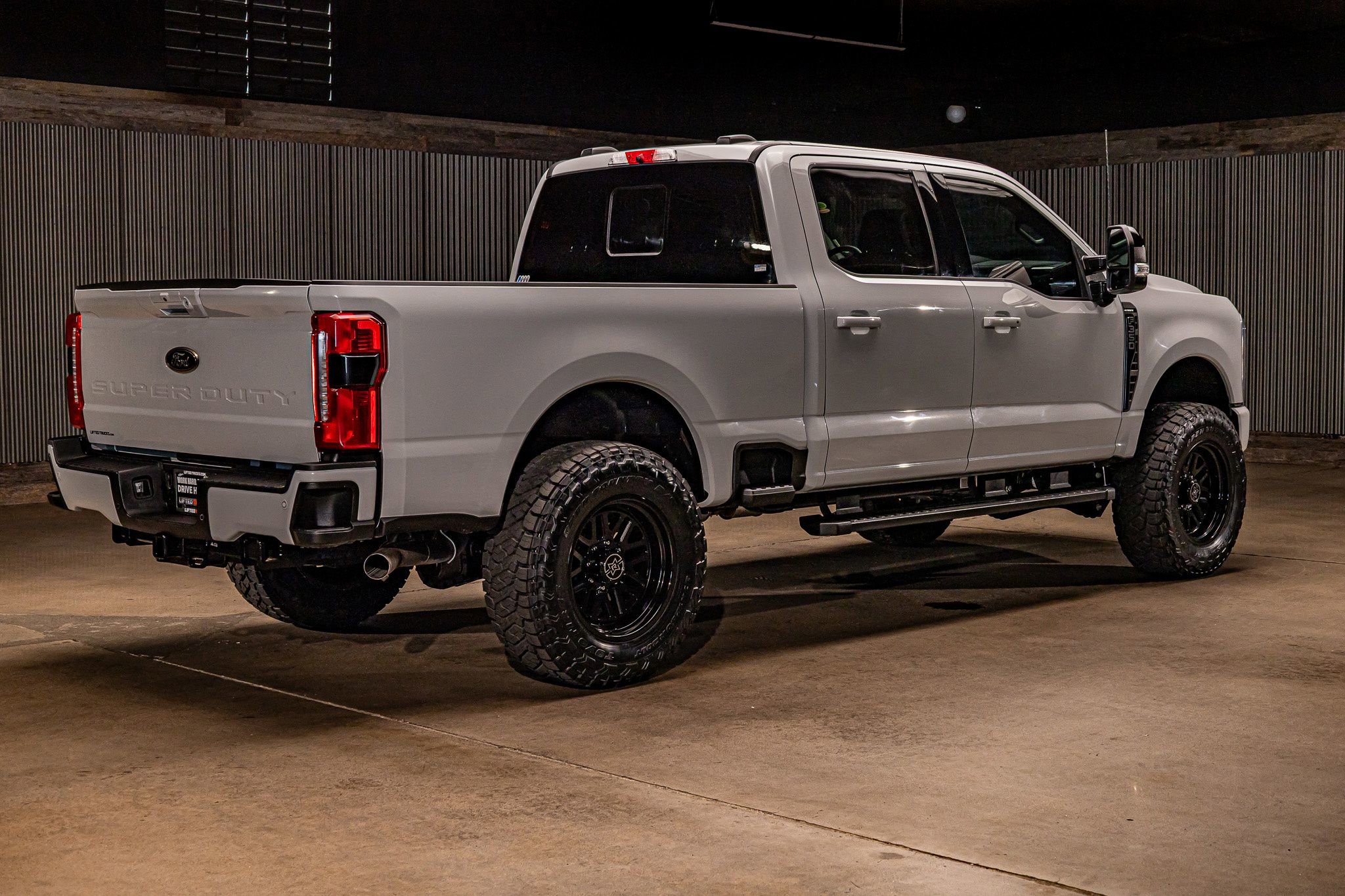 Used 2026 Ford F350 Lariat w/ Black Appearance Package AWD/4WD image 10