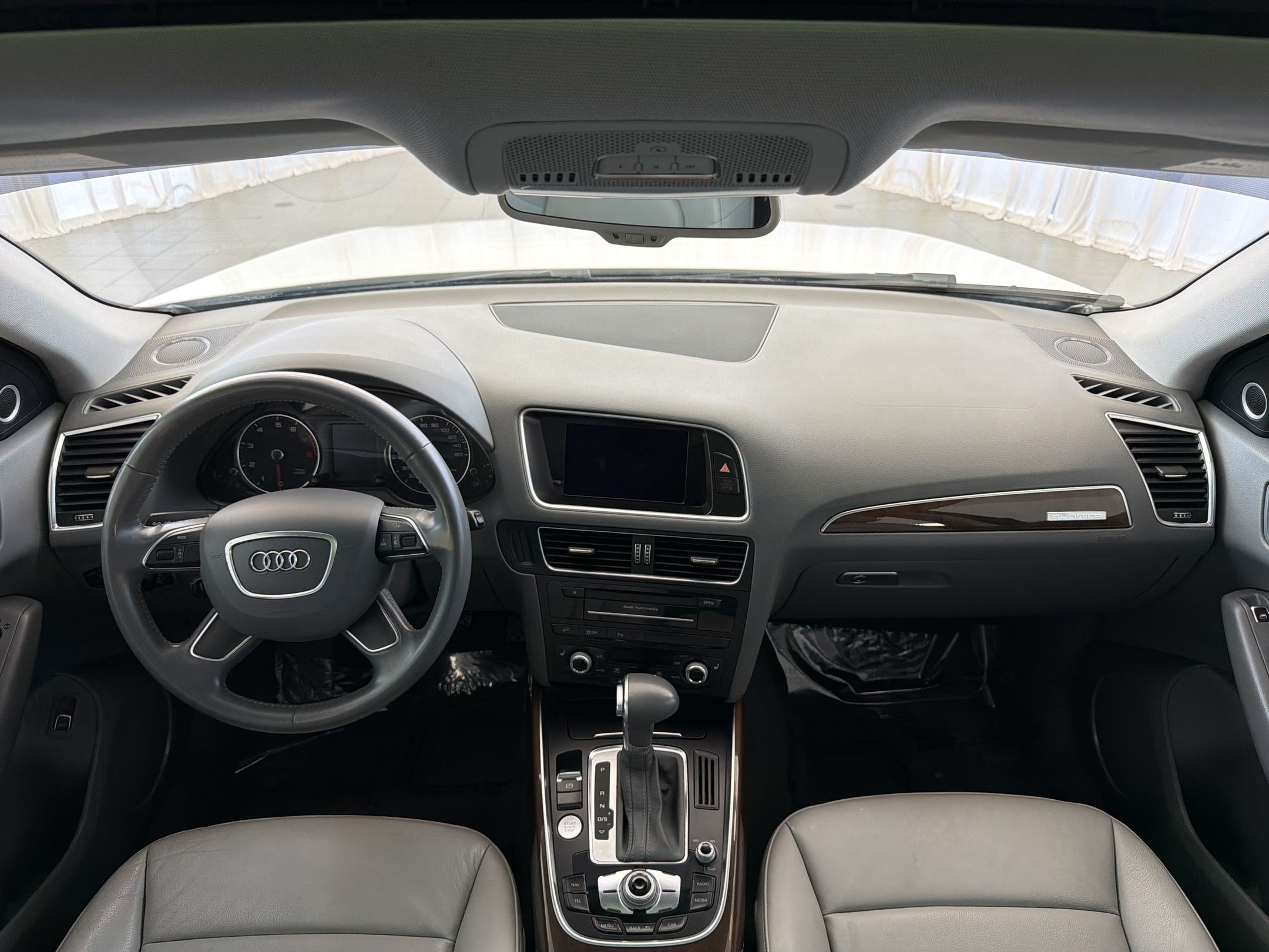 Used 2017 Audi Q5 2.0T Premium Plus w/ Technology Package AWD/4WD image 17
