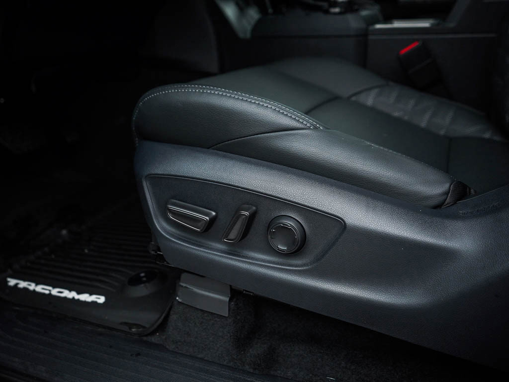 New 2026 Toyota Tacoma TRD Off-Road image 18