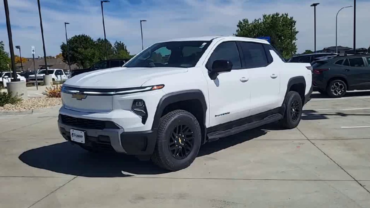 New 2026 Chevrolet Silverado EV LT AWD/4WD image 43