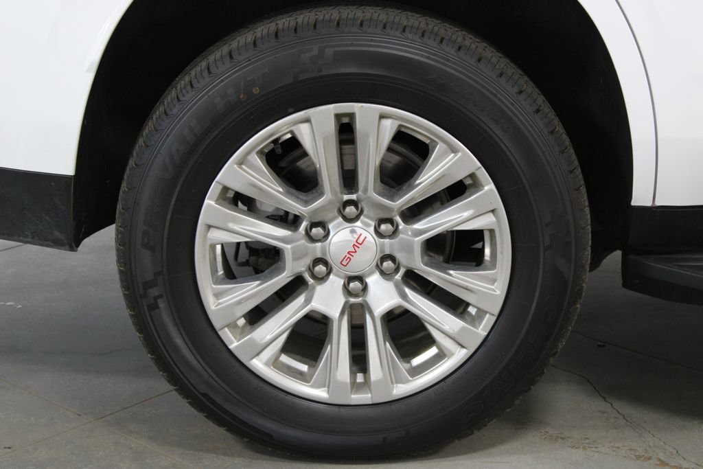 Used 2024 GMC Yukon Denali image 12