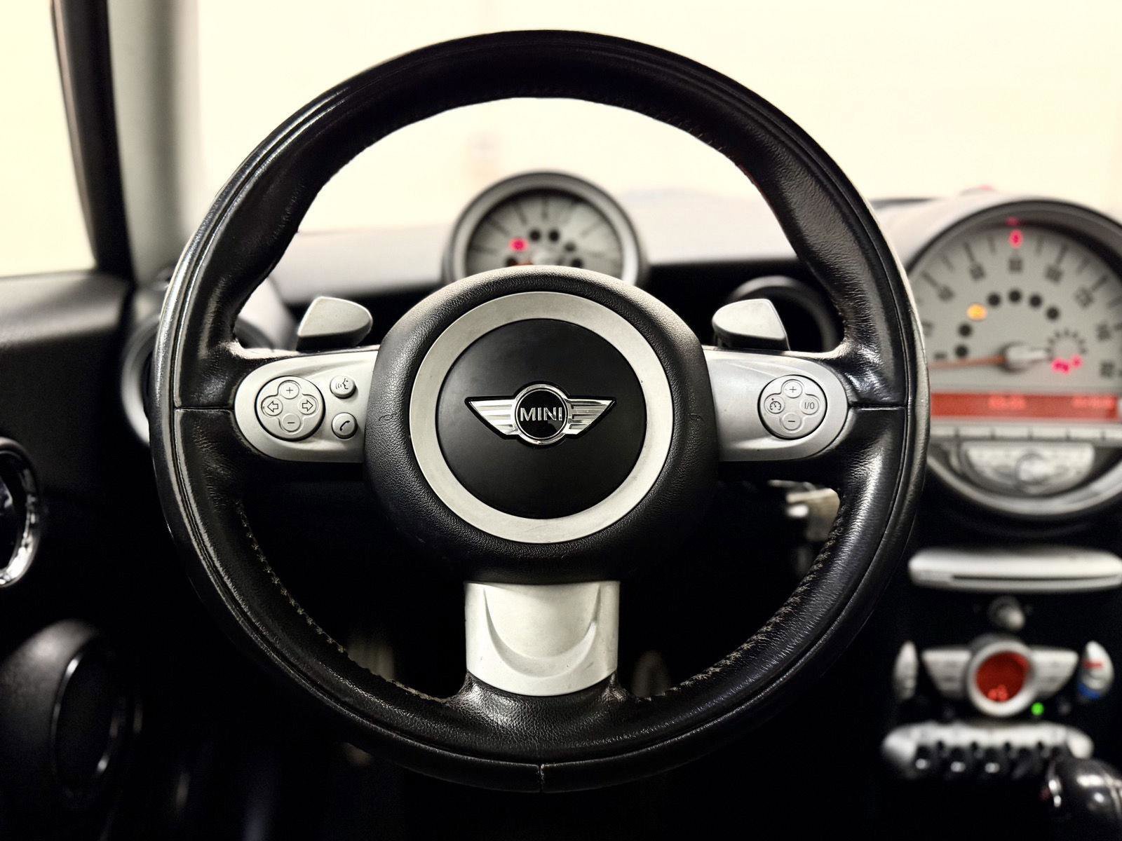 Used 2010 MINI Cooper S w/ Premium Pkg image 14