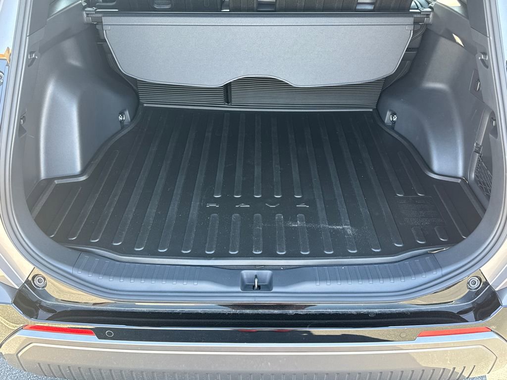 New 2026 Toyota RAV4 XSE image 18