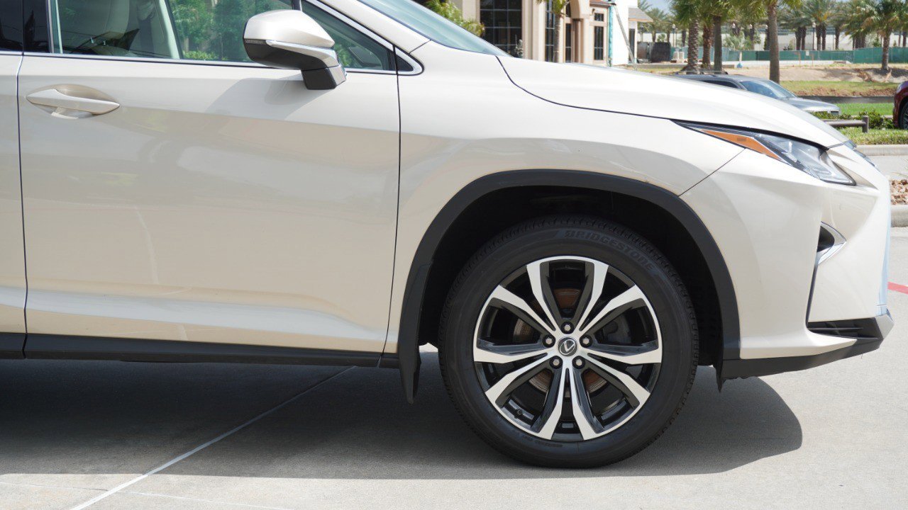 Used 2018 Lexus RX 450h AWD w/ Premium Package image 9