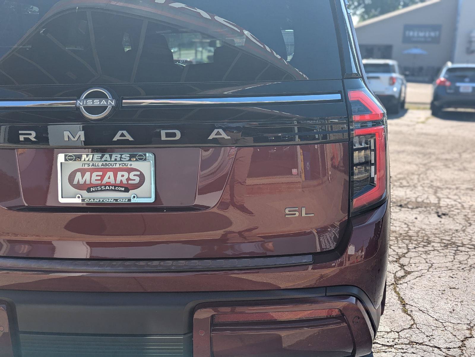 New 2026 Nissan Armada SL w/ Captain's Chari Seat Package AWD/4WD image 8