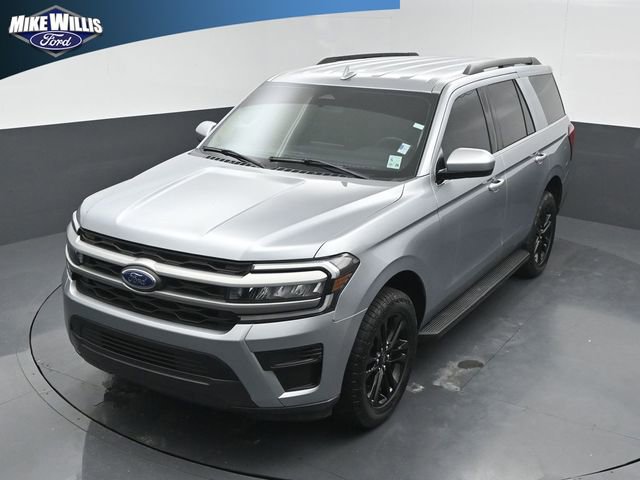 Used 2024 Ford Expedition XLT RWD image 11