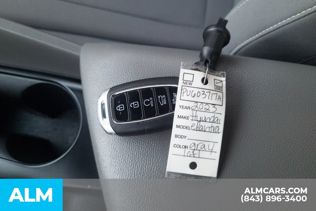 Used 2023 Hyundai Elantra SEL FWD image 36