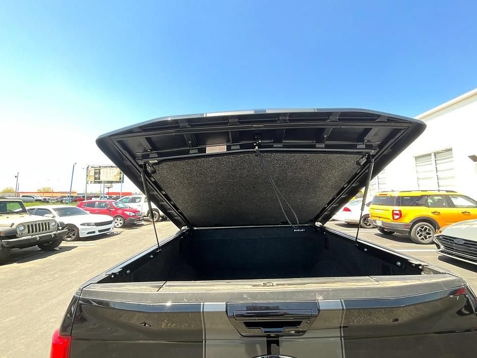Used 2019 Ford F150 Lariat w/ Equipment Group 502A Luxury AWD/4WD image 13
