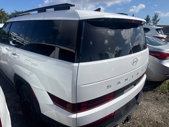 Used 2025 Hyundai Santa Fe SEL FWD image 8