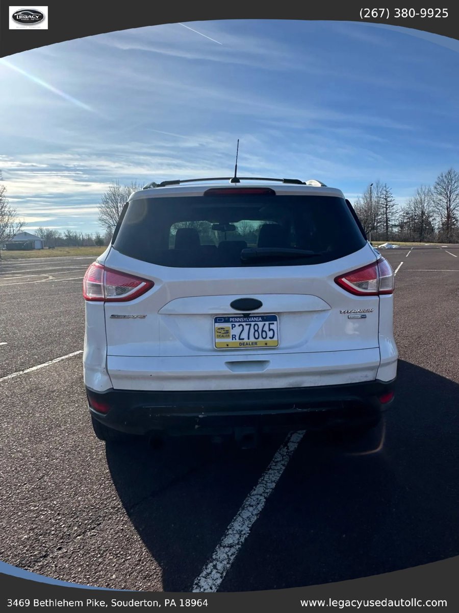 Used 2013 Ford Escape Titanium w/ Parking Technology Pkg image 5