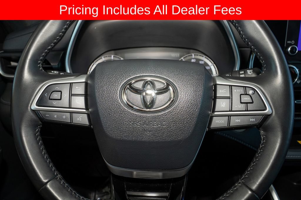 Certified 2024 Toyota Highlander XSE AWD/4WD image 19