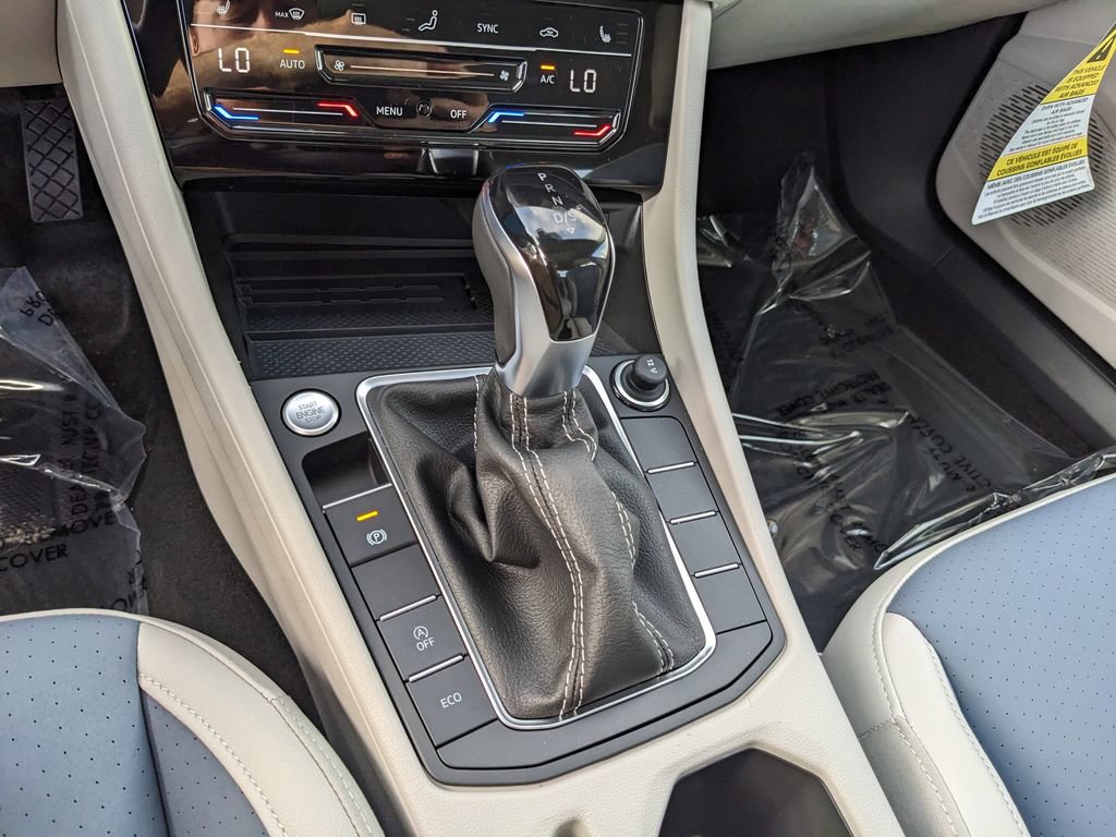 New 2026 Volkswagen Jetta SE FWD image 19