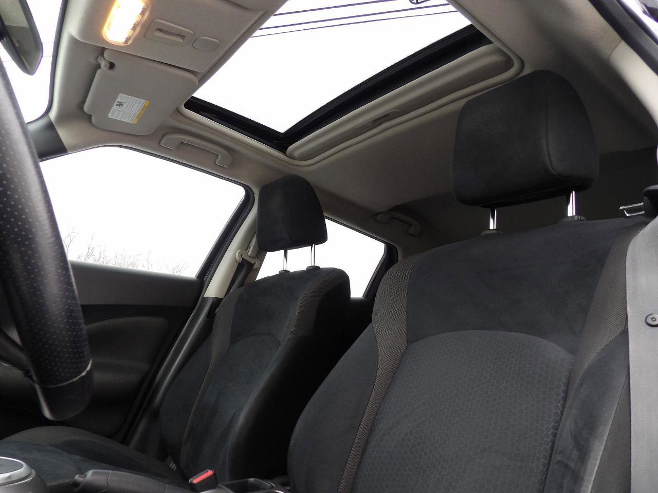Used 2013 Nissan Juke SV AWD/4WD image 22