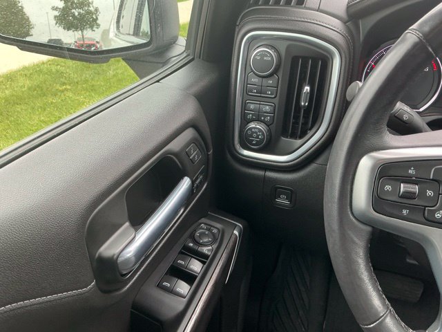 Used 2022 Chevrolet Silverado 1500 LTZ AWD/4WD image 24