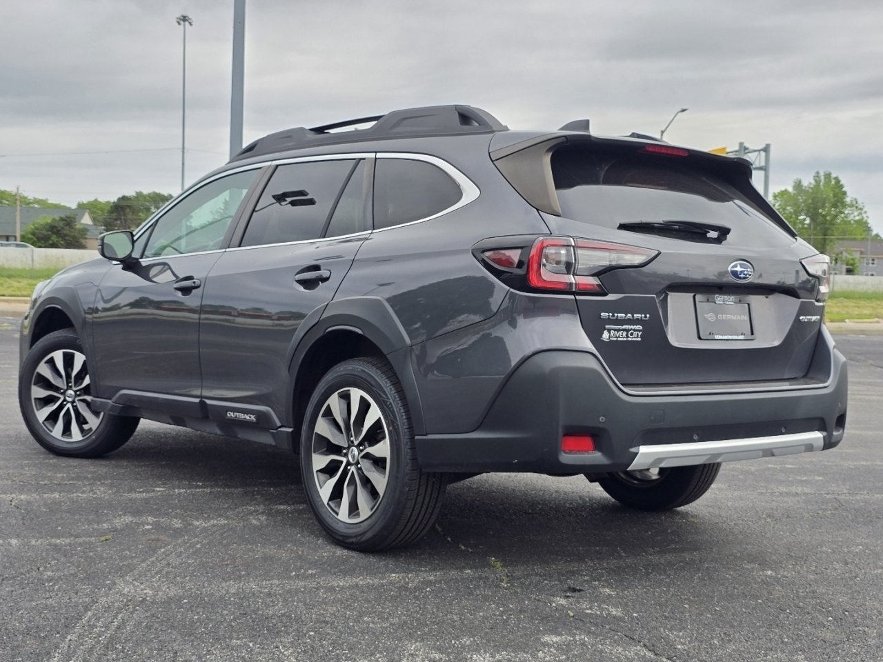 Used 2023 Subaru Outback Limited AWD/4WD image 15