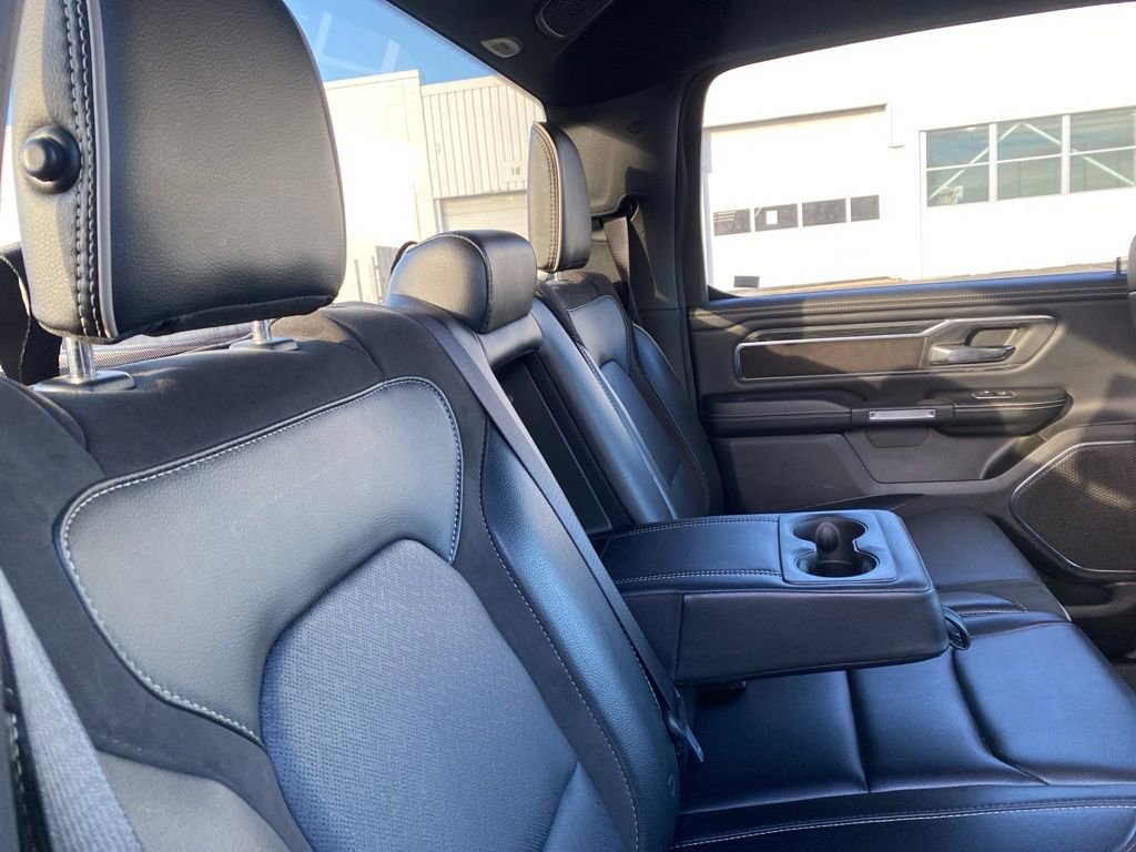 Used 2024 RAM 1500 Laramie image 30