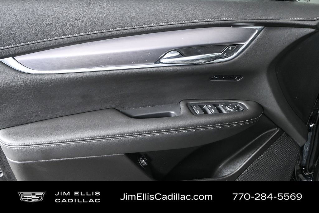 Certified 2023 Cadillac XT6 Luxury image 6