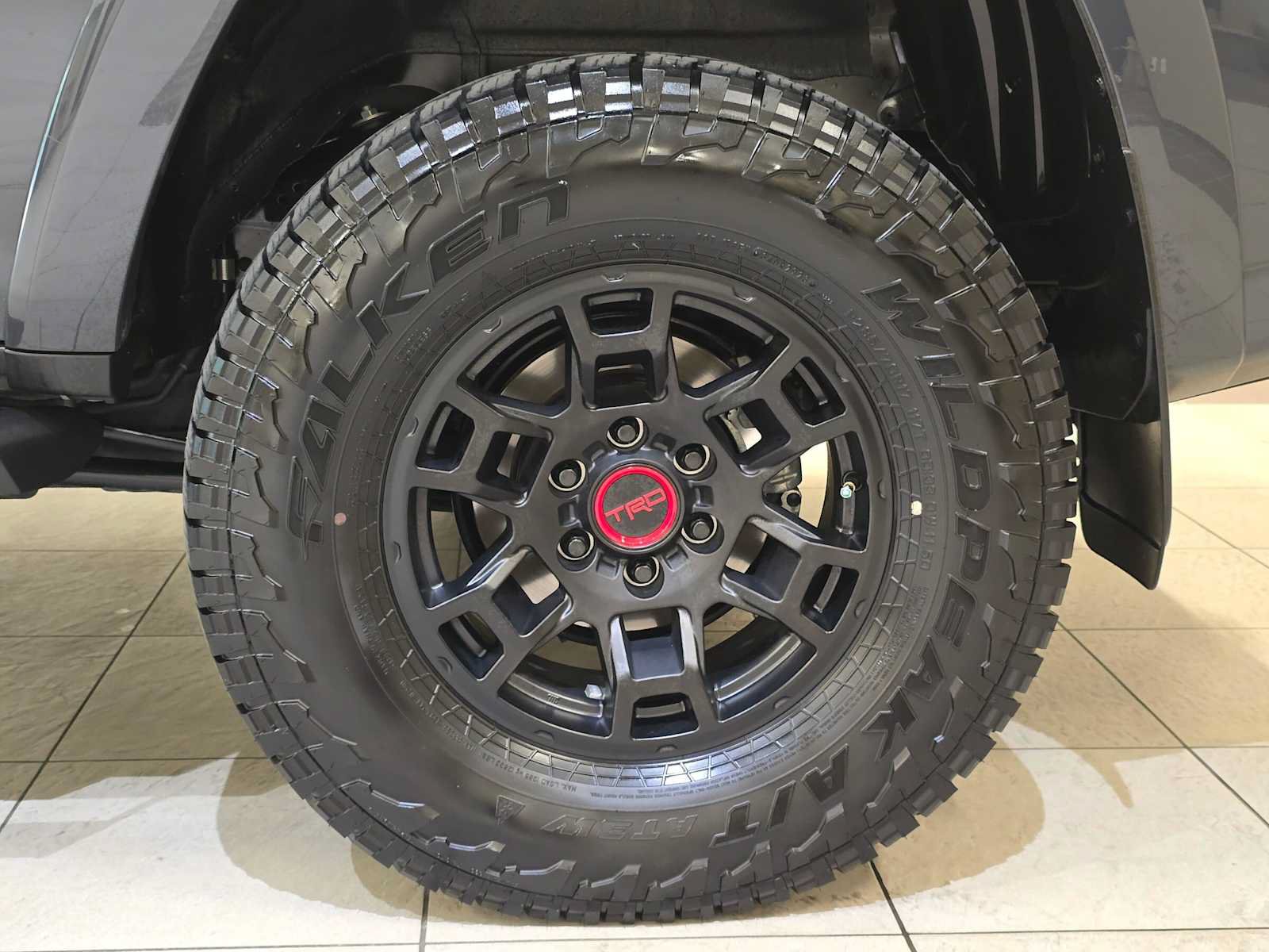 Certified 2024 Toyota 4Runner TRD Off-Road Premium w/ Moonroof Package AWD/4WD image 8