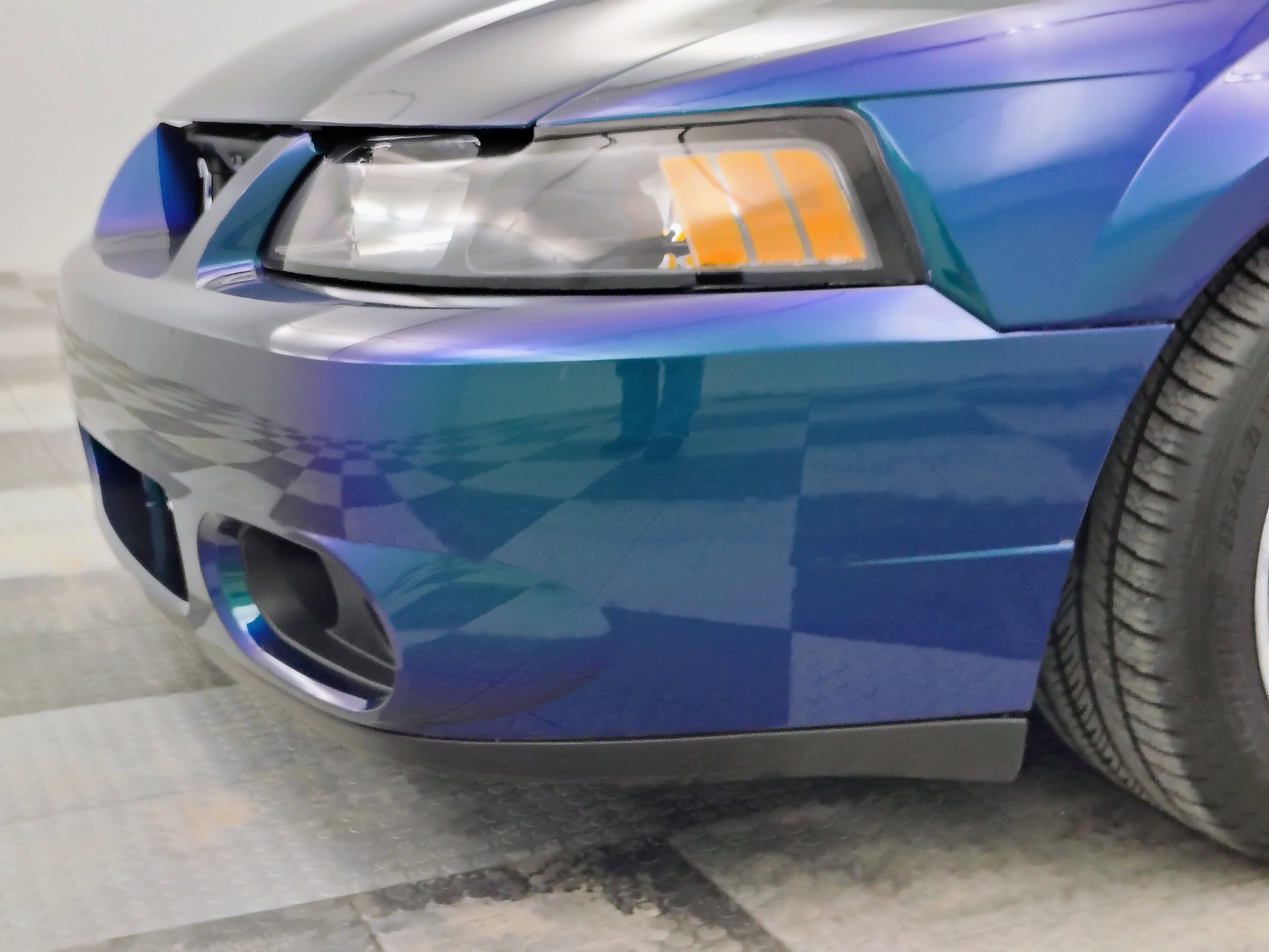 Used 2004 Ford Mustang Cobra RWD image 21