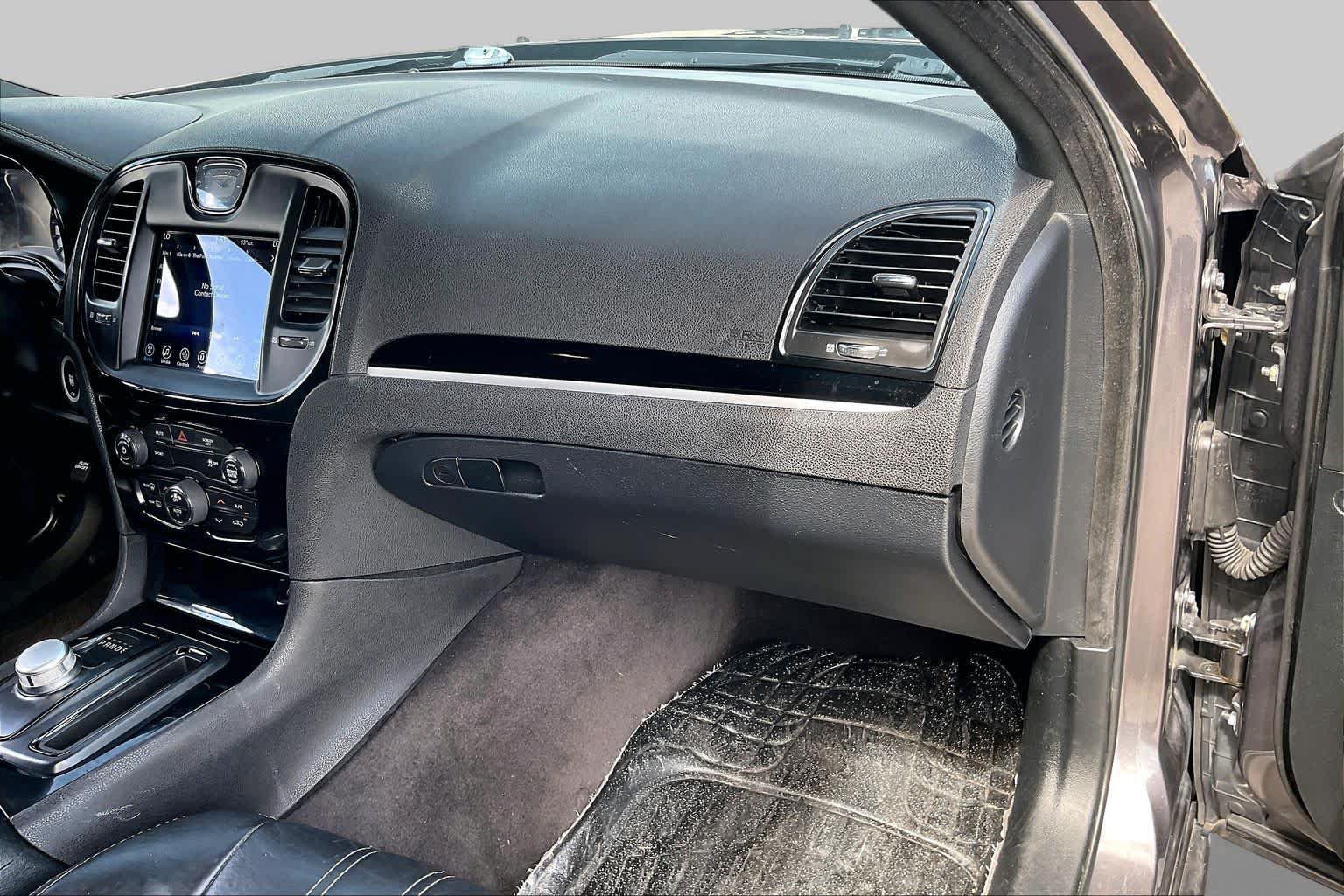 Used 2017 Chrysler 300 S w/ S Model Appearance Package AWD/4WD image 18