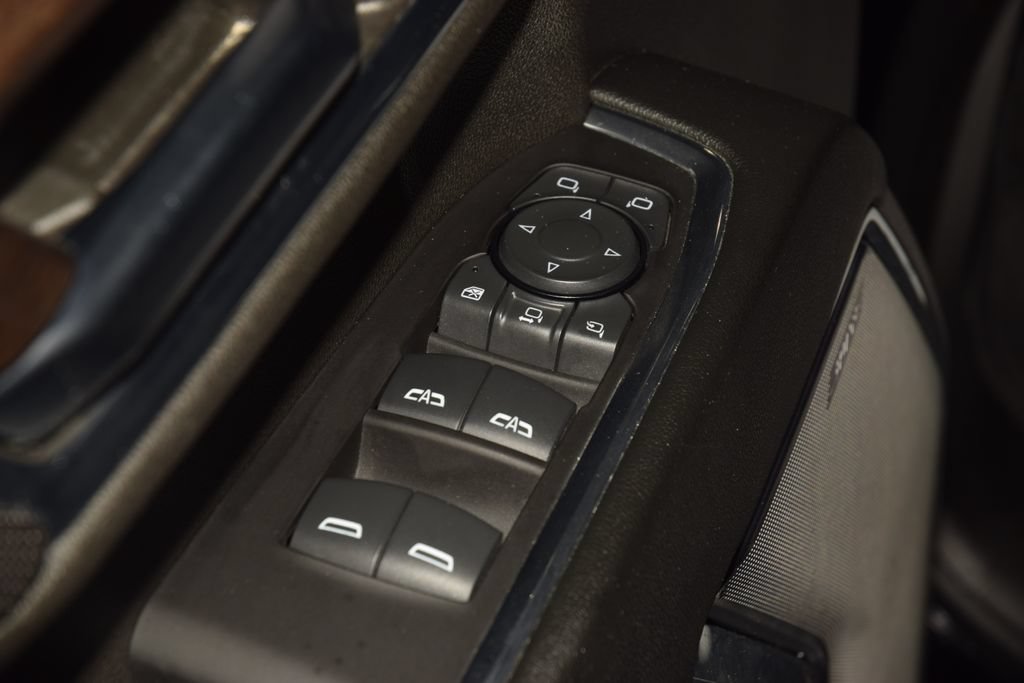 Used 2024 Chevrolet Silverado 3500 High Country w/ High Country Premium Package AWD/4WD image 51