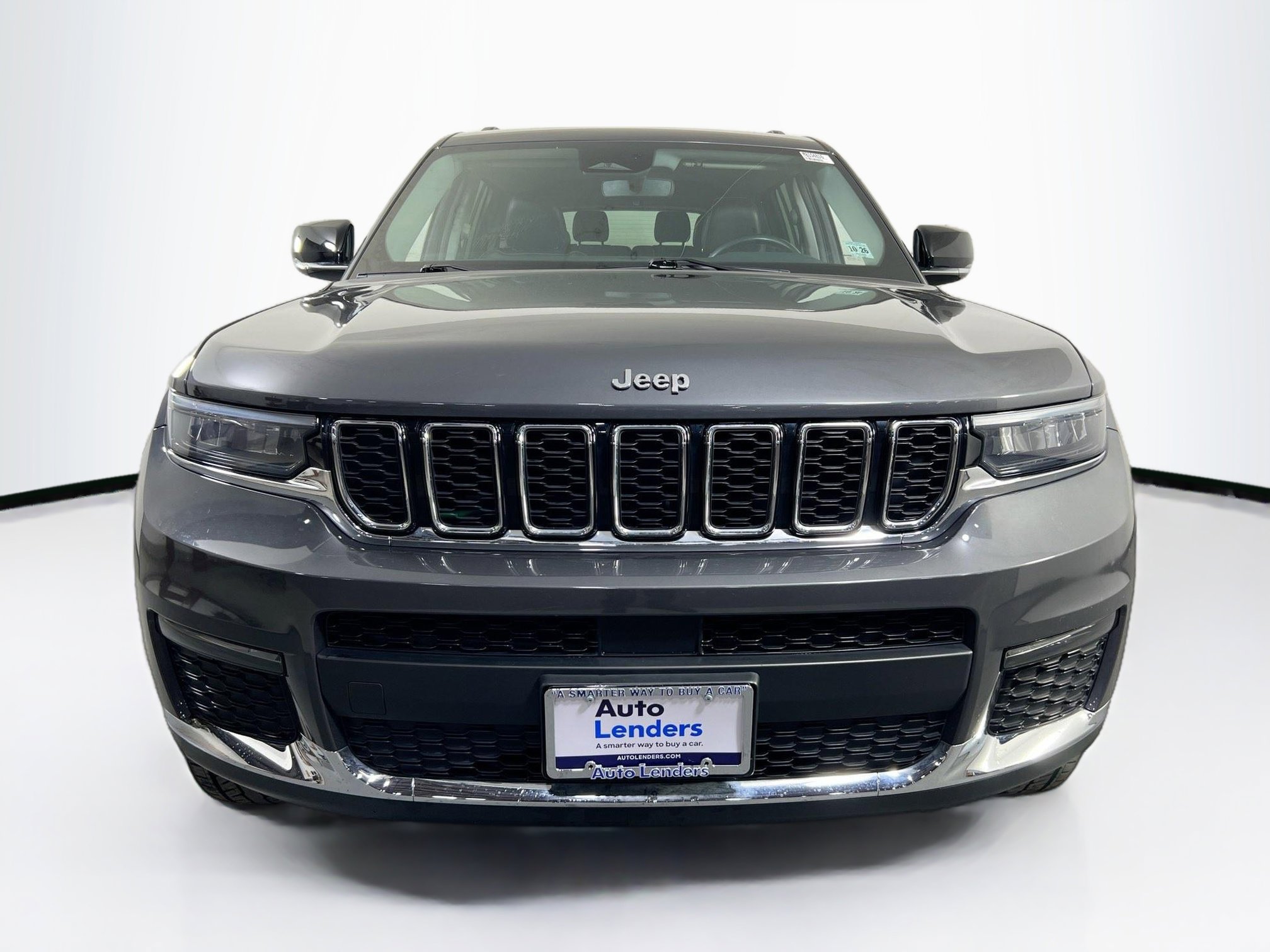 Used 2021 Jeep Grand Cherokee L Limited AWD/4WD image 2