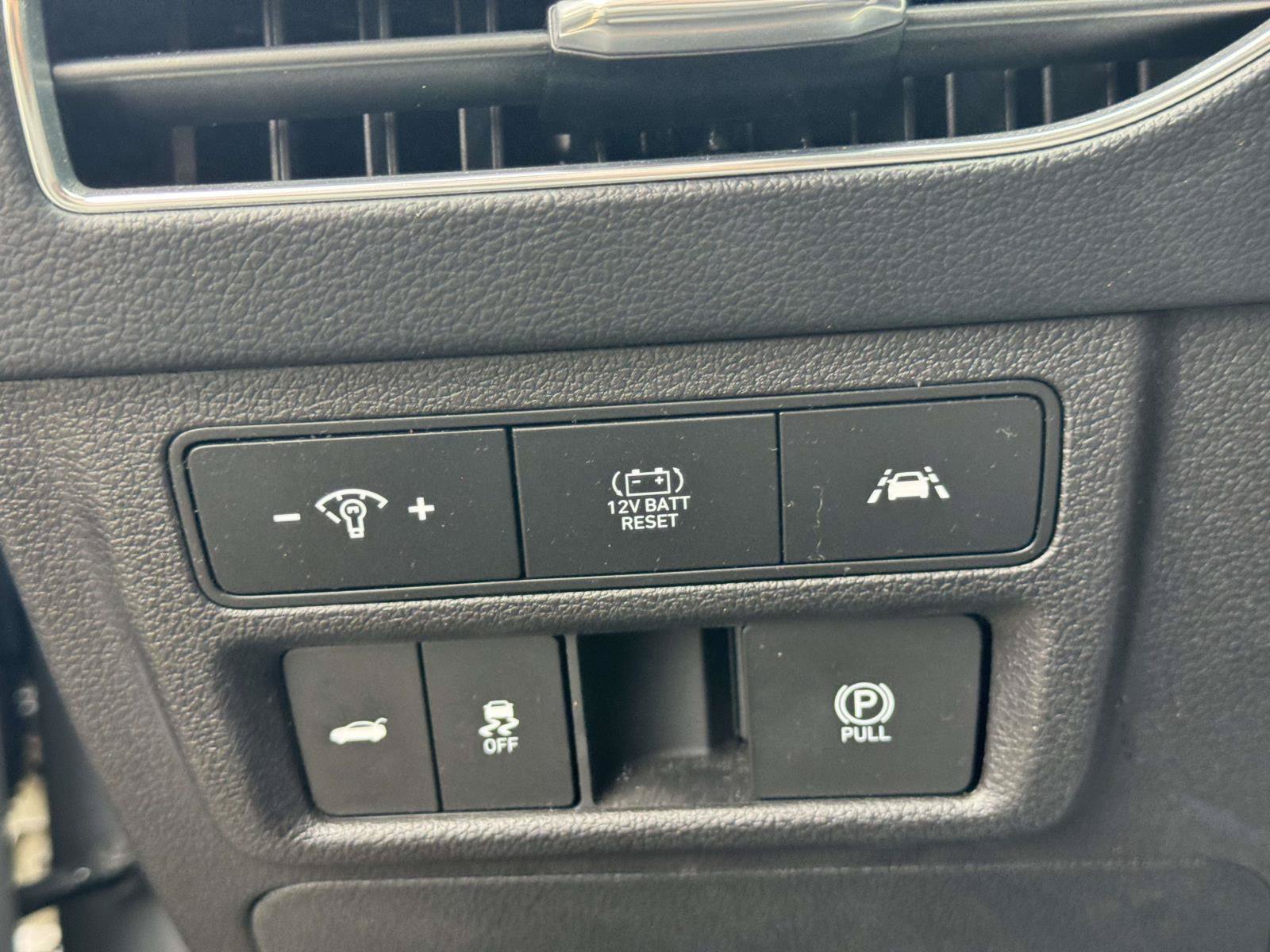 Used 2021 Hyundai Sonata SEL FWD image 15