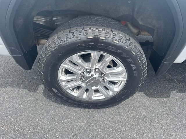 Used 2022 GMC Sierra 2500 Denali w/ Denali Ultimate Package AWD/4WD image 23
