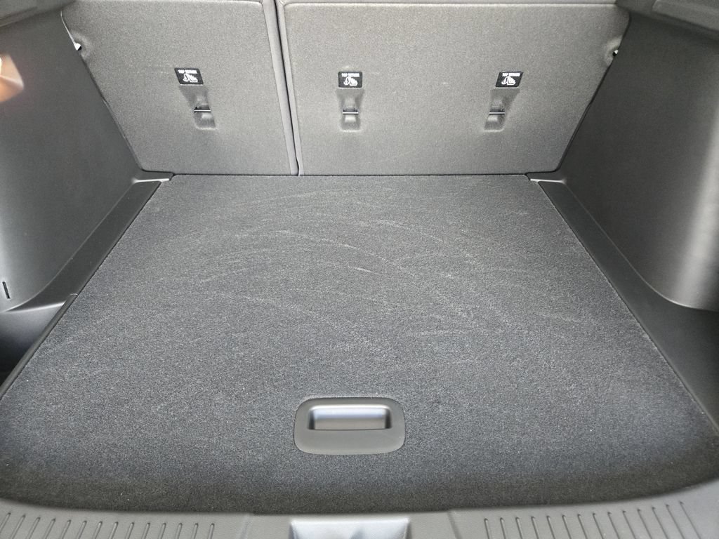 New 2026 Chevrolet Trax LS FWD image 36