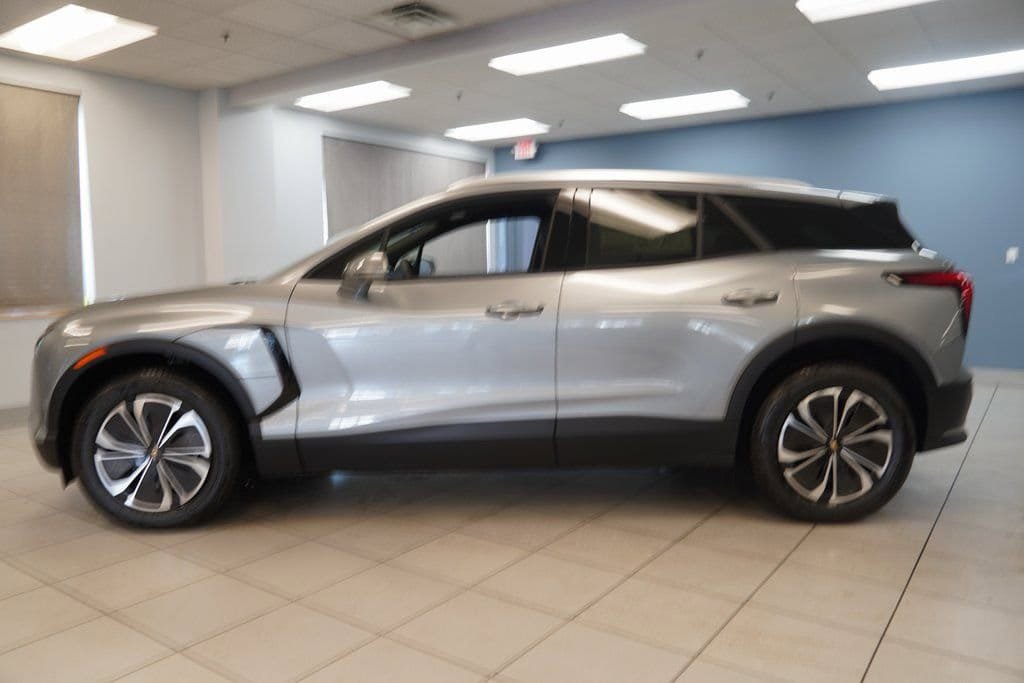 New 2026 Chevrolet Blazer EV LT FWD image 2