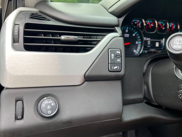Used 2018 GMC Yukon SLT w/ Premium Edition RWD image 36