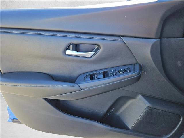 Used 2025 Nissan Sentra SV w/ All-Weather Package image 9