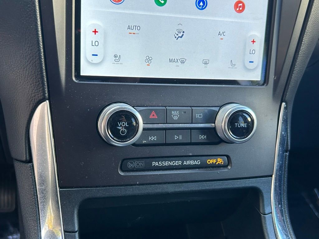 Used 2021 Ford Edge Titanium w/ Equipment Group 301A image 24