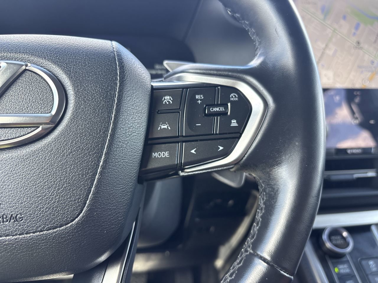 Used 2024 Lexus GX 550 image 29