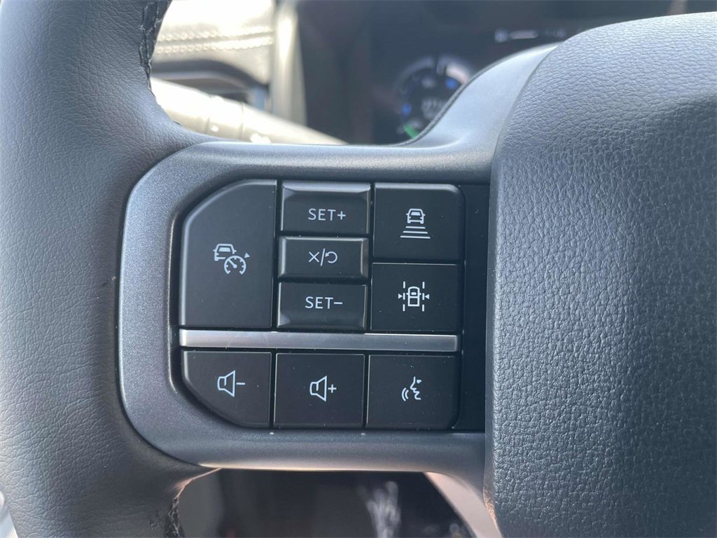 New 2025 Ford F150 Lightning Flash image 28