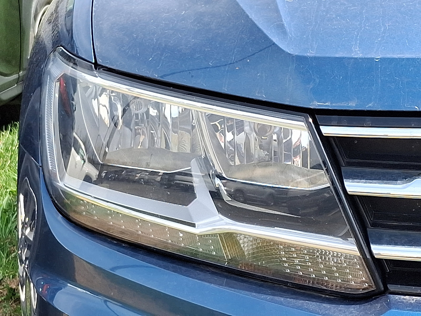 Used 2024 Volvo XC90 T8 Plus AWD/4WD image 4