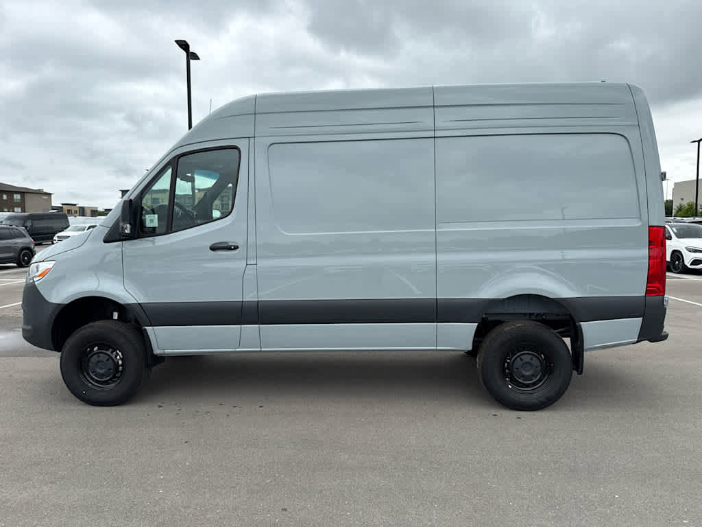 New 2025 Mercedes-Benz Sprinter 2500 image 7