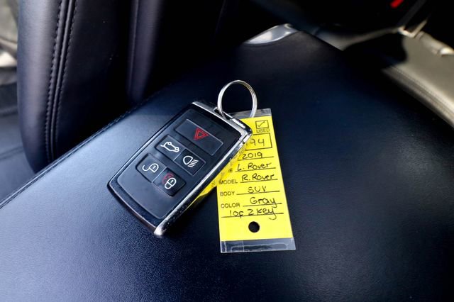 Used 2019 Land Rover Range Rover Sport HSE Dynamic image 12