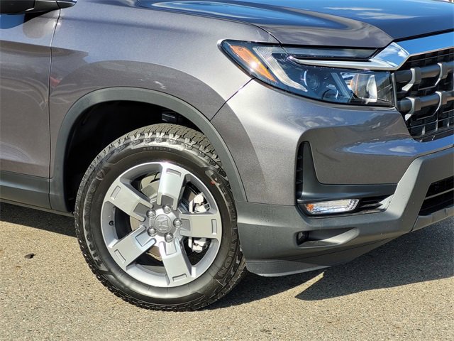 New 2025 Honda Ridgeline RTL image 3