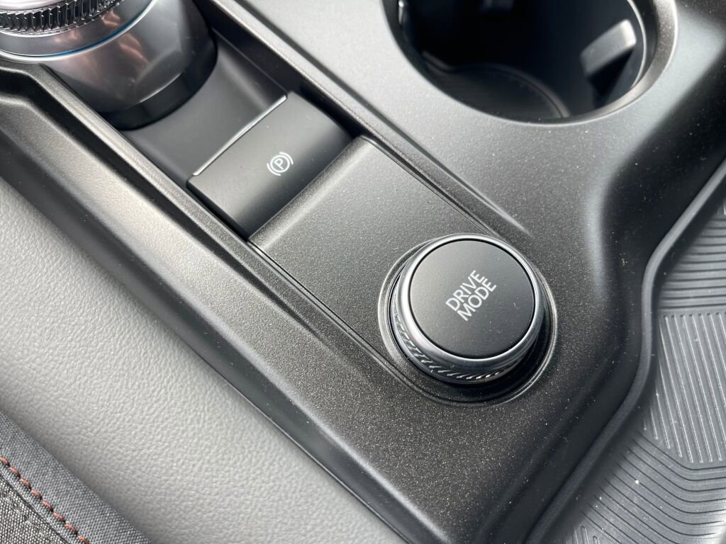 New 2026 Ford Explorer Active image 17