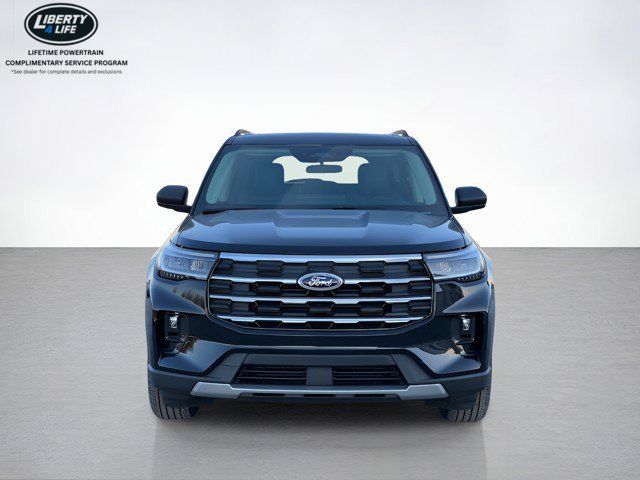 New 2026 Ford Explorer Active w/ Active Comfort Package AWD/4WD image 8
