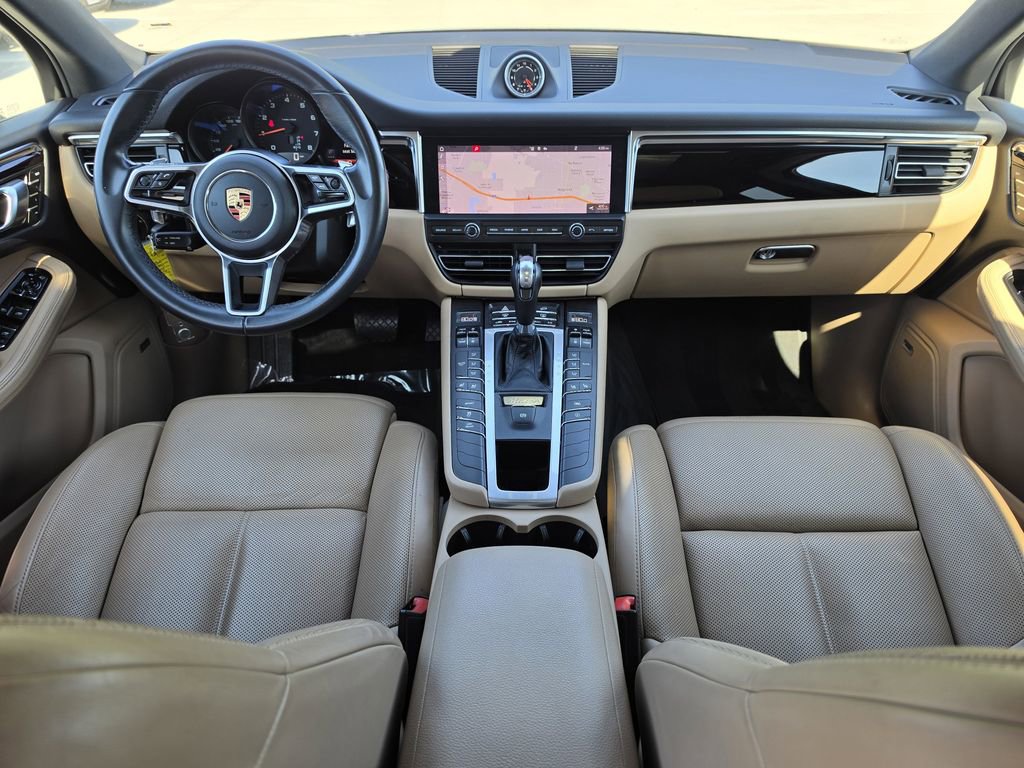 Used 2020 Porsche Macan AWD/4WD image 19