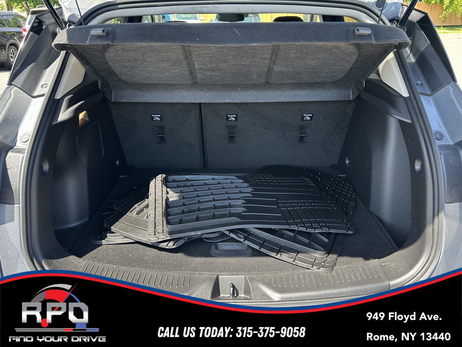Used 2022 Buick Encore GX Preferred w/ Cold Weather Comfort Package AWD/4WD image 27