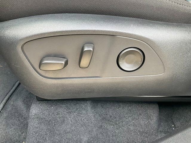New 2025 GMC Acadia Elevation w/ Black Edition FWD image 3