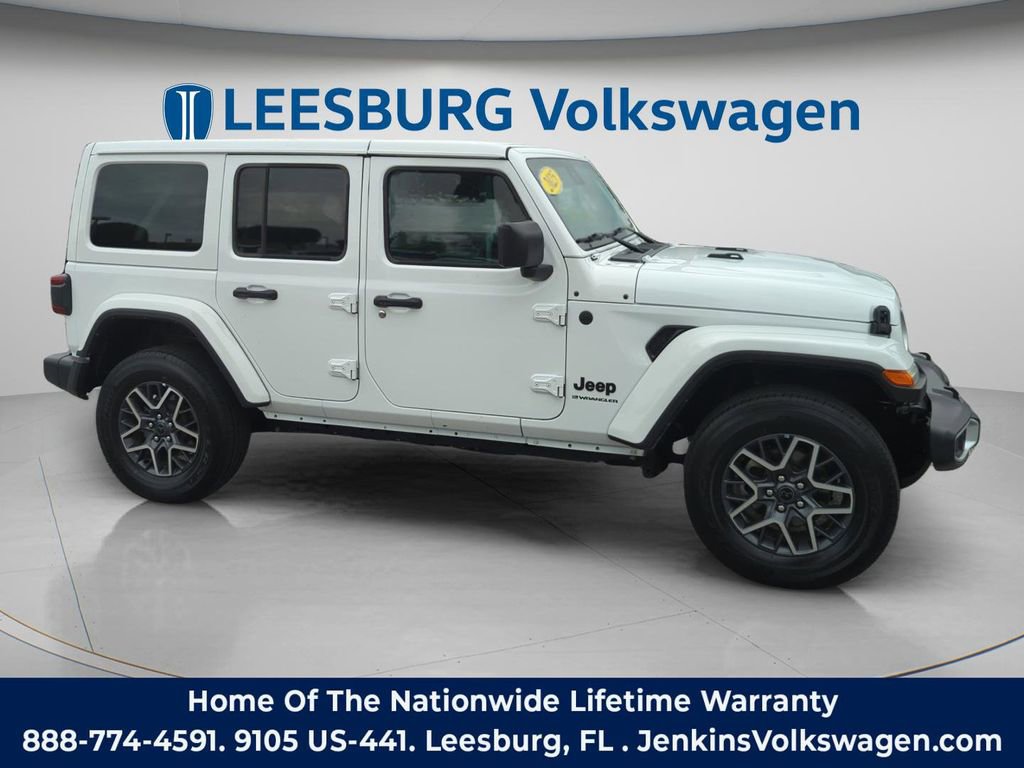 Used 2025 Jeep Wrangler Unlimited Sahara AWD/4WD video 2