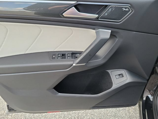 Used 2018 Volkswagen Tiguan SEL Premium FWD image 8