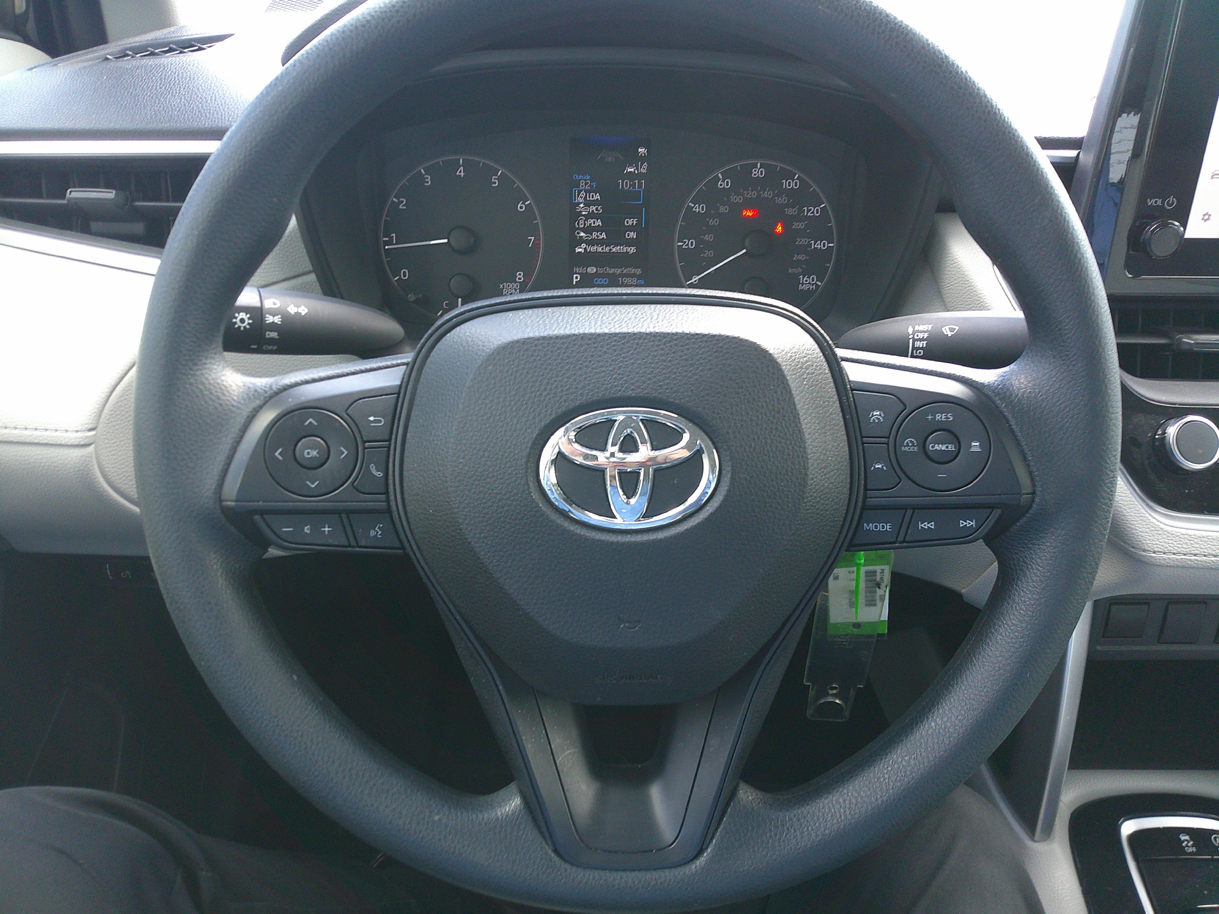 Used 2023 Toyota Corolla Cross L image 19