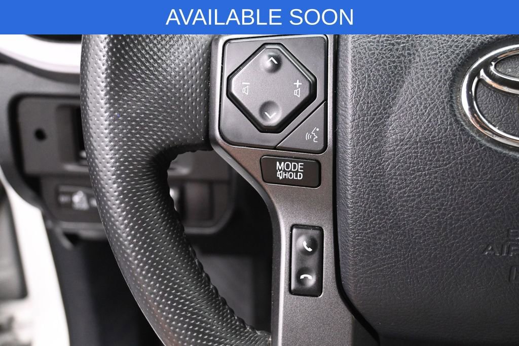 Used 2017 Toyota Tacoma TRD Sport w/ Tow Package (A/T) AWD/4WD image 15
